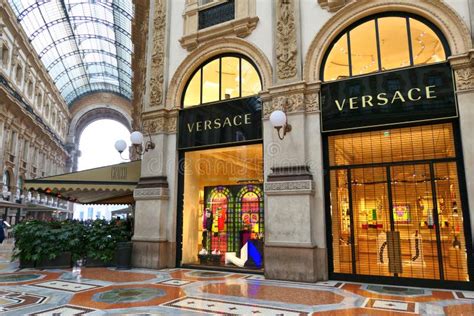 rocco versace milano|versace milan.